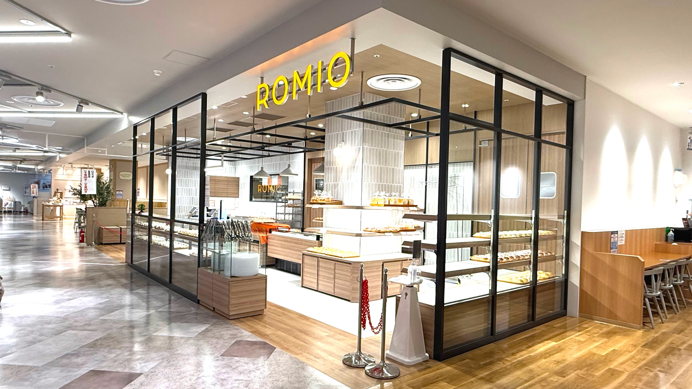 ロミオ 店内写真